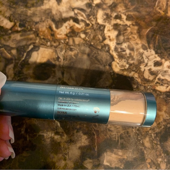 Medium Colorescience Sunforgettable Brush on Sunscreen Powder SPF 50 full sized - Picture 8 of 12